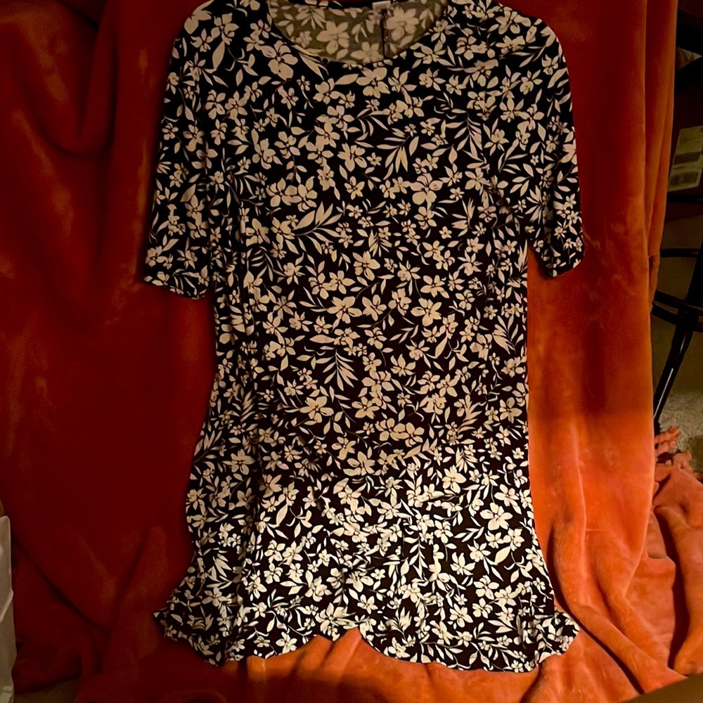 Old Navy Flowery Dress